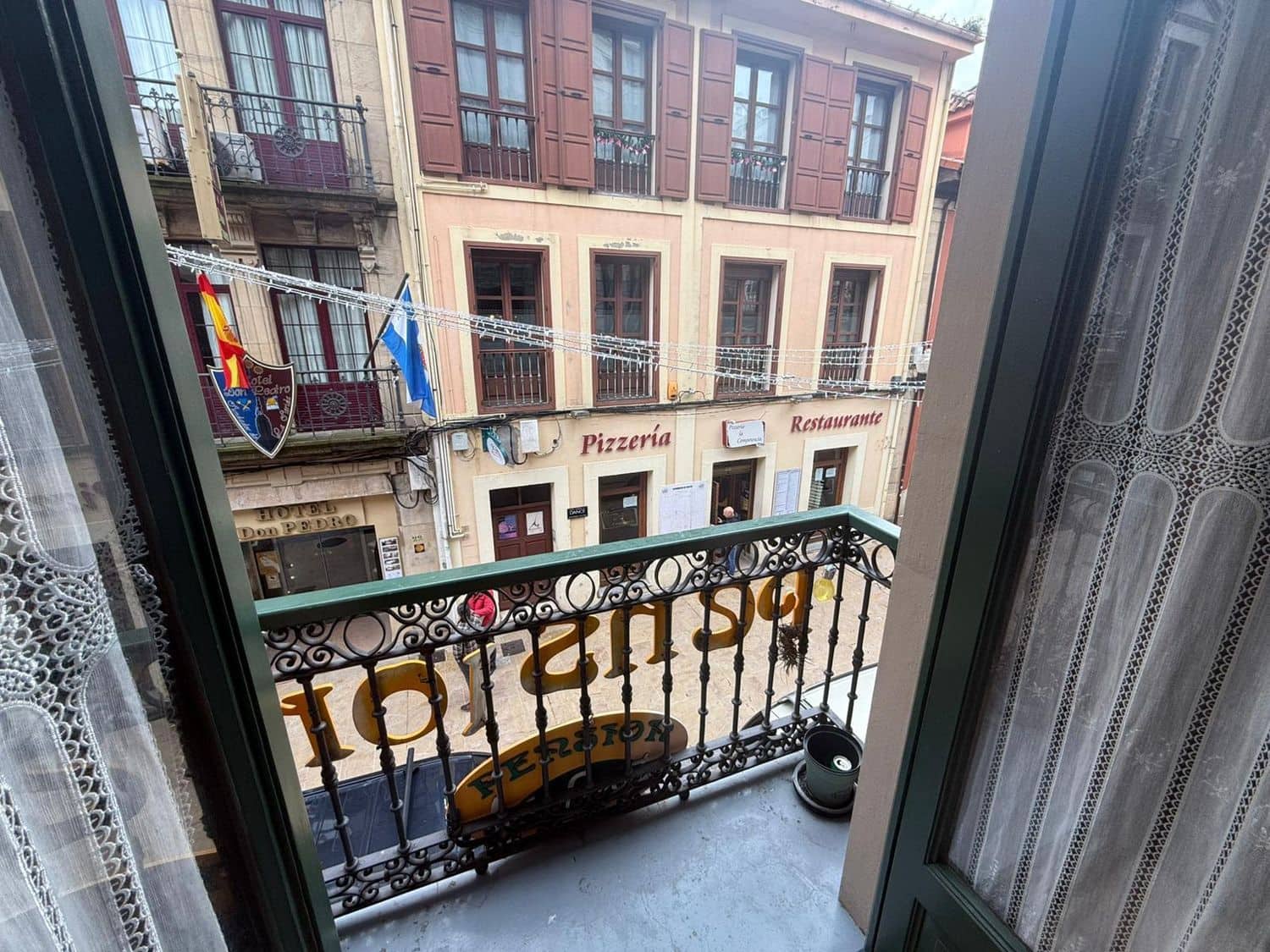 Apartamento de 6 habitaciones en Avilés en venta con garaje - 339.900 € (Ref: 9682225)