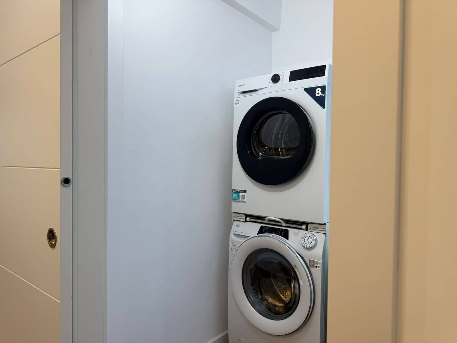 Apartamento de 2 habitaciones en Gijón en venta con garaje - 255.000 € (Ref: 9682226)