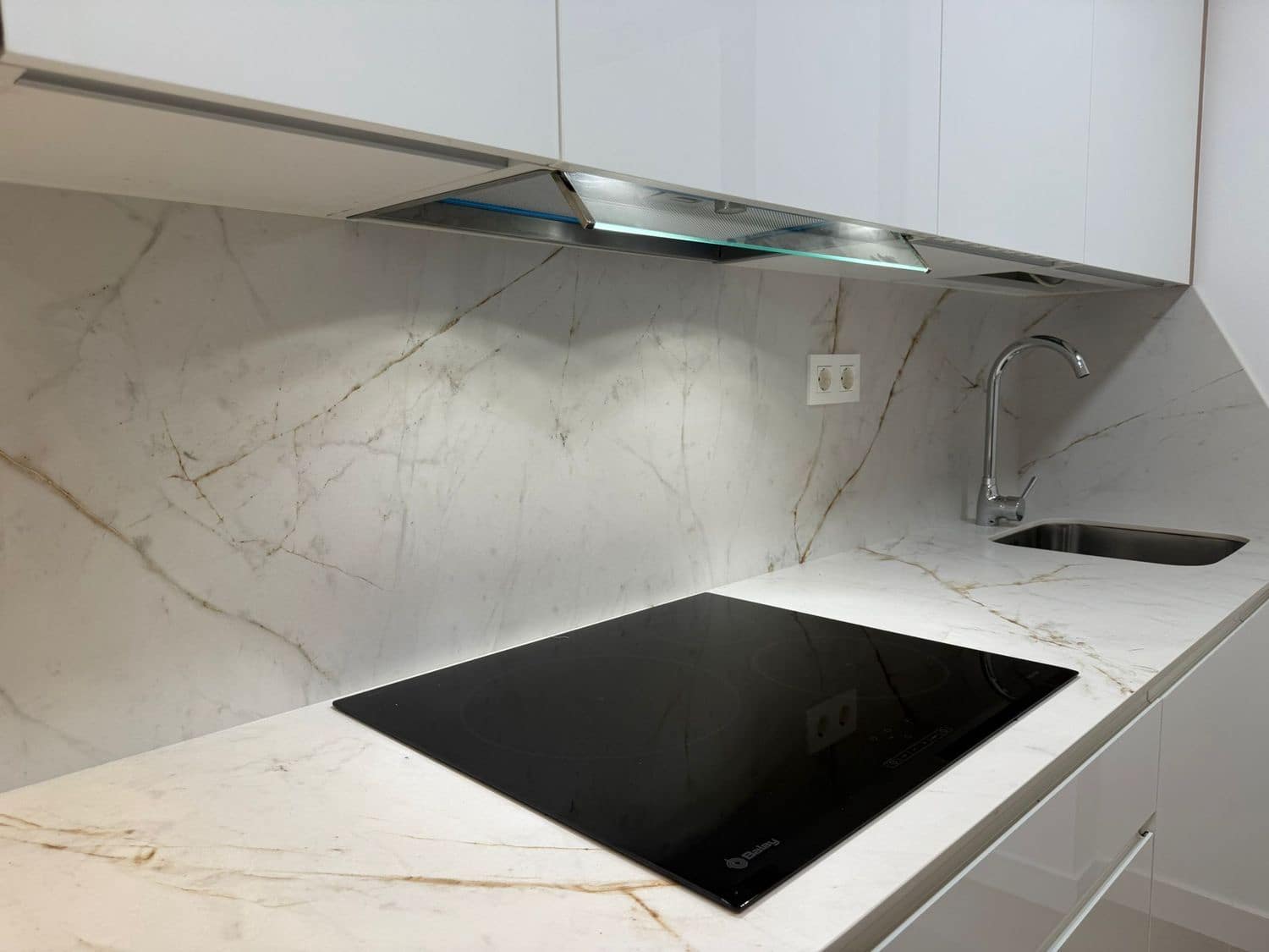 Apartamento de 2 habitaciones en Gijón en venta con garaje - 255.000 € (Ref: 9682226)