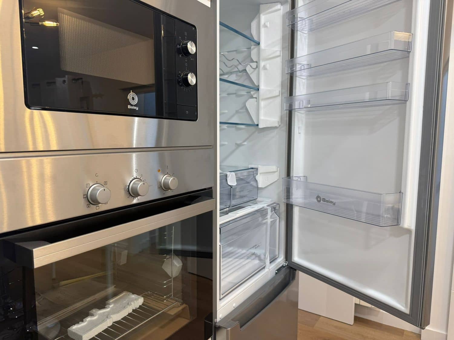 Apartamento de 2 habitaciones en Gijón en venta con garaje - 255.000 € (Ref: 9682226)