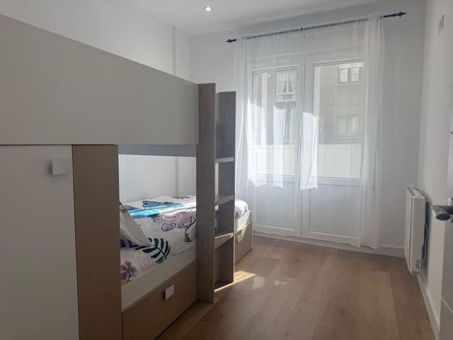 Apartamento de 2 habitaciones en Centro Urbano, Gijón en venta con garaje - 255.000 € (Ref: 9682226)