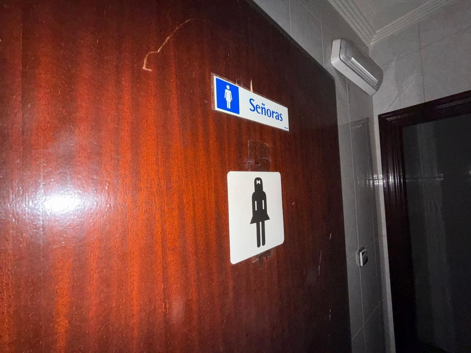 Local Comercial en Gijón en venta - 48.000 € (Ref: 9682227)