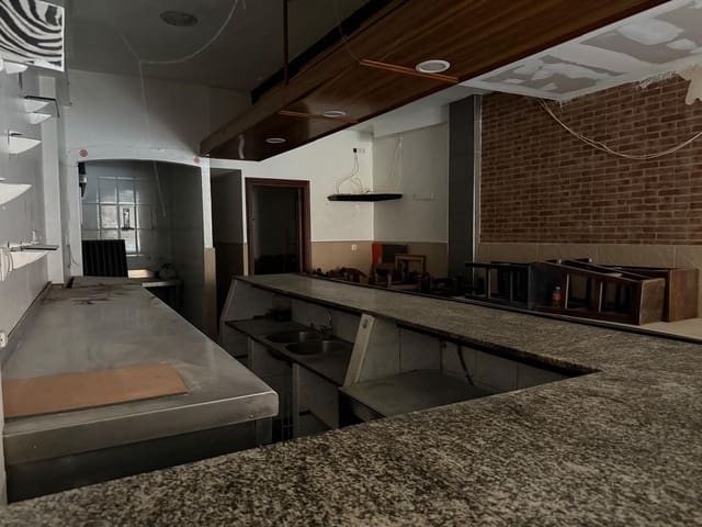 Local Comercial en Centro Urbano, Gijón en venta - 48.000 € (Ref: 9682227)