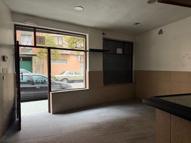 Local Comercial en Centro Urbano, Gijón en venta - 48.000 € (Ref: 9682227)