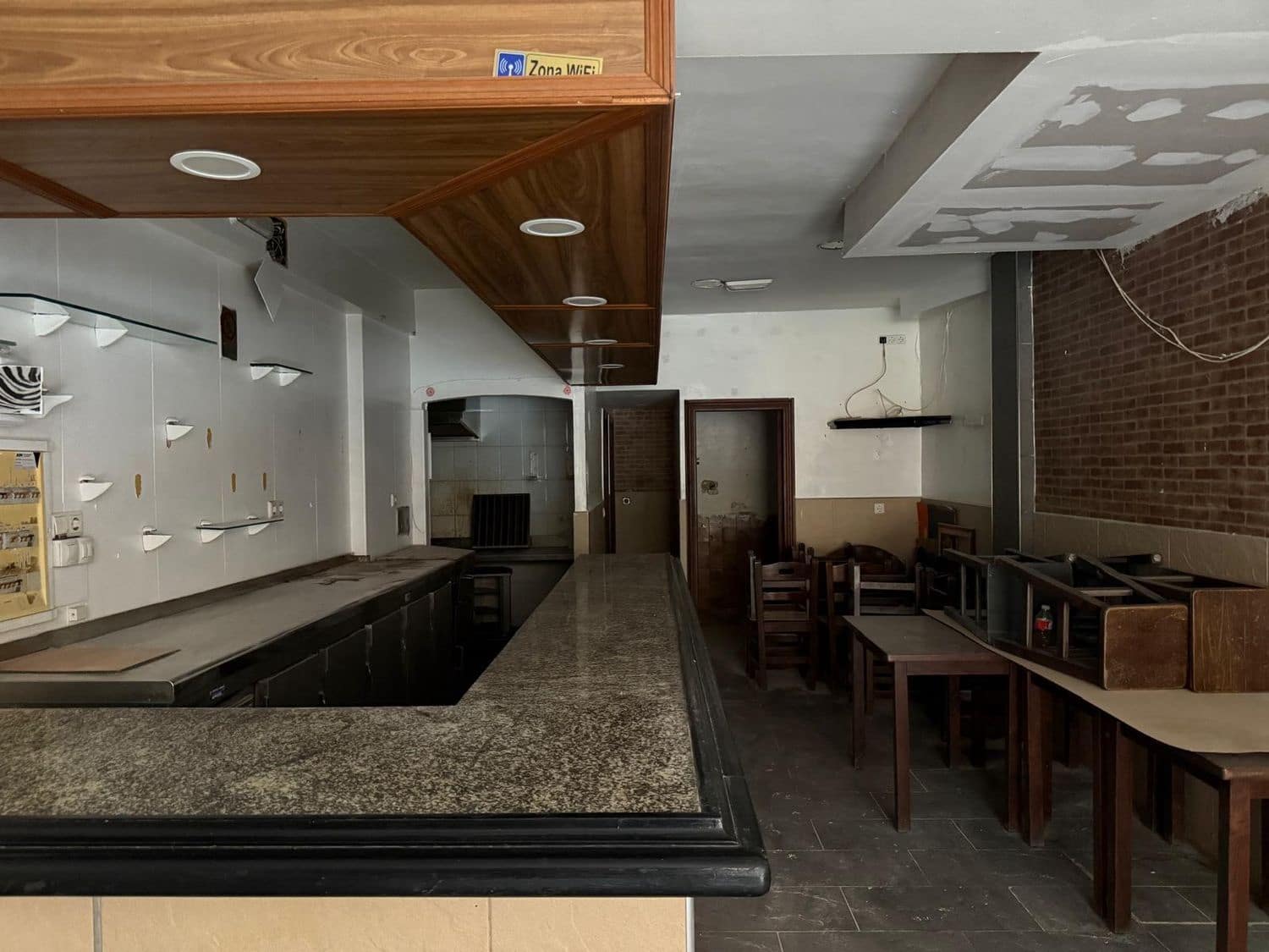 Local Comercial en Gijón en venta - 48.000 € (Ref: 9682227)