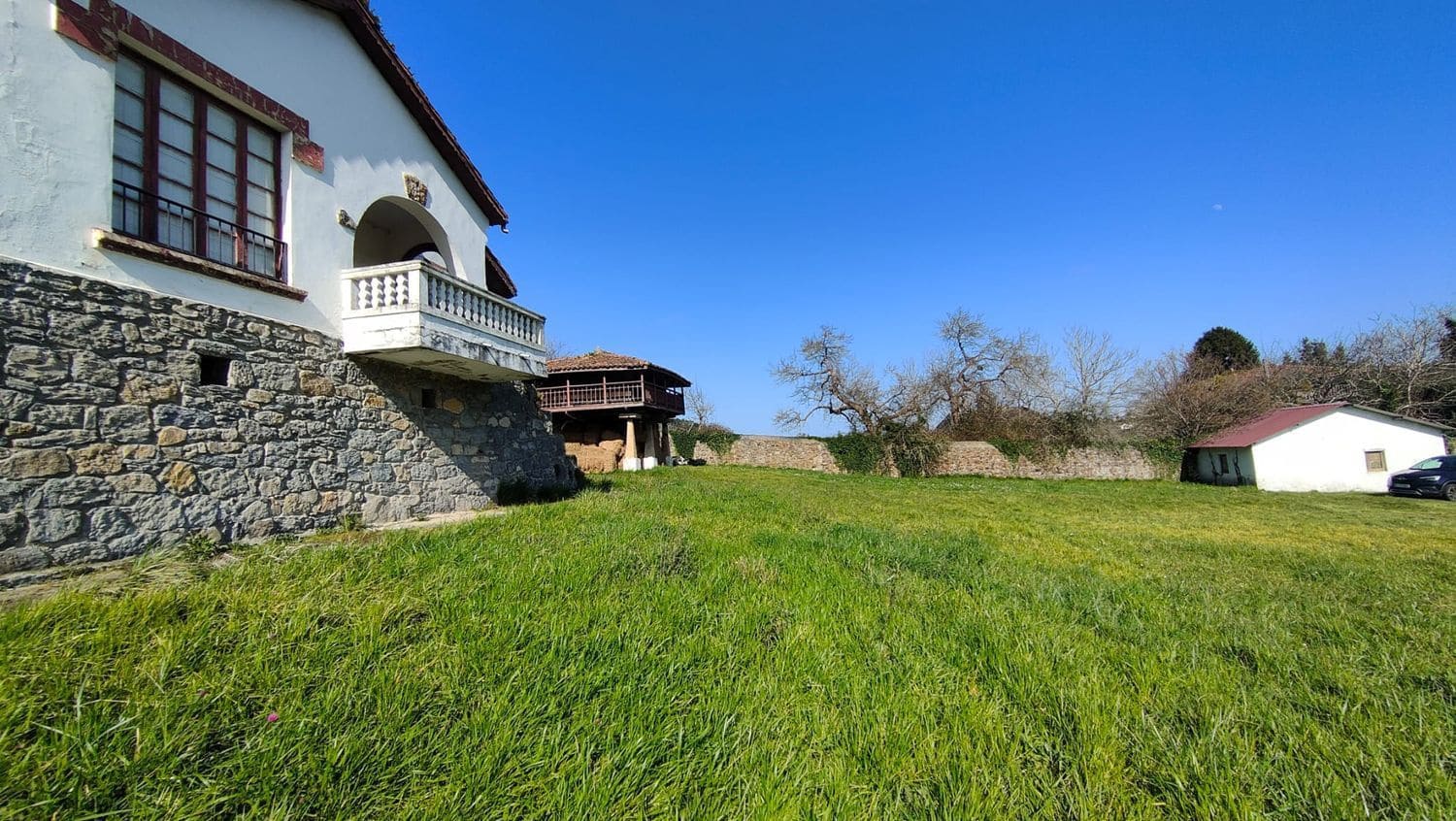 3 bedroom Villa for sale in Castrillon with garage - € 415,000 (Ref: 9684114)