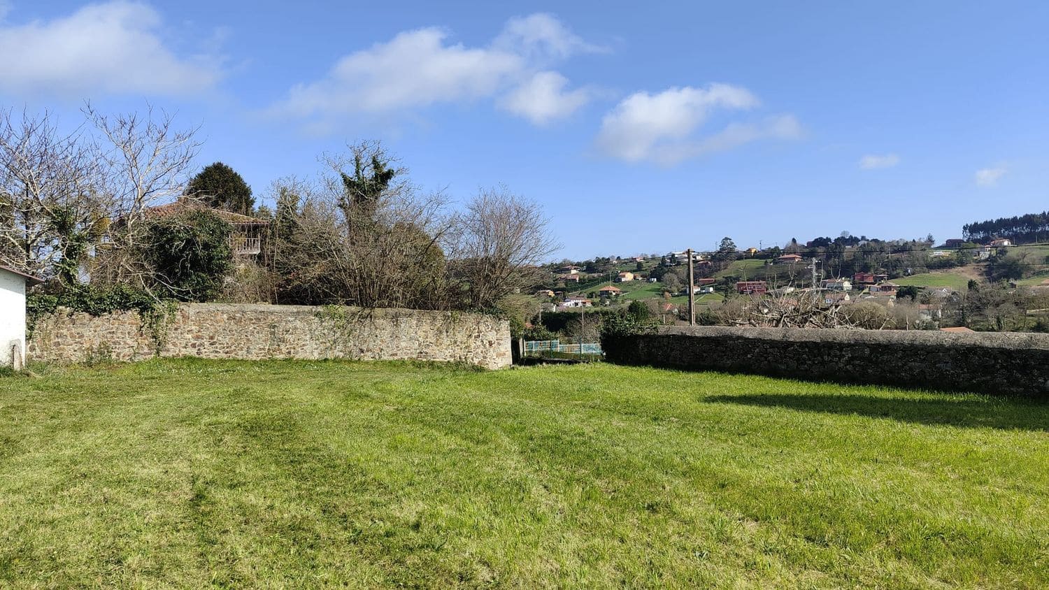 3 bedroom Villa for sale in Castrillon with garage - € 415,000 (Ref: 9684114)