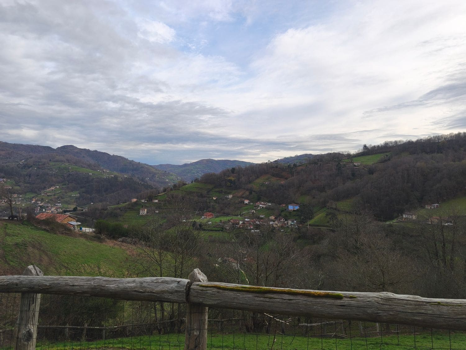 Finca/Country House for sale in San Martin del Rey Aurelio with garage - € 34,000 (Ref: 9685941)