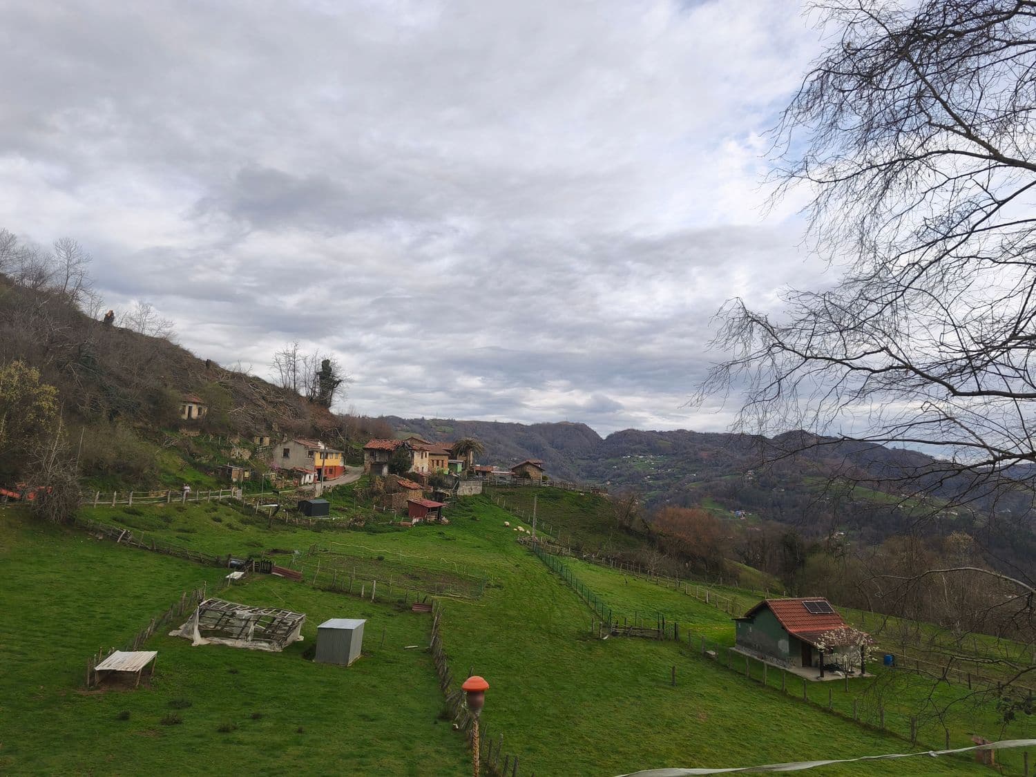 Finca/Country House for sale in San Martin del Rey Aurelio with garage - € 34,000 (Ref: 9685941)