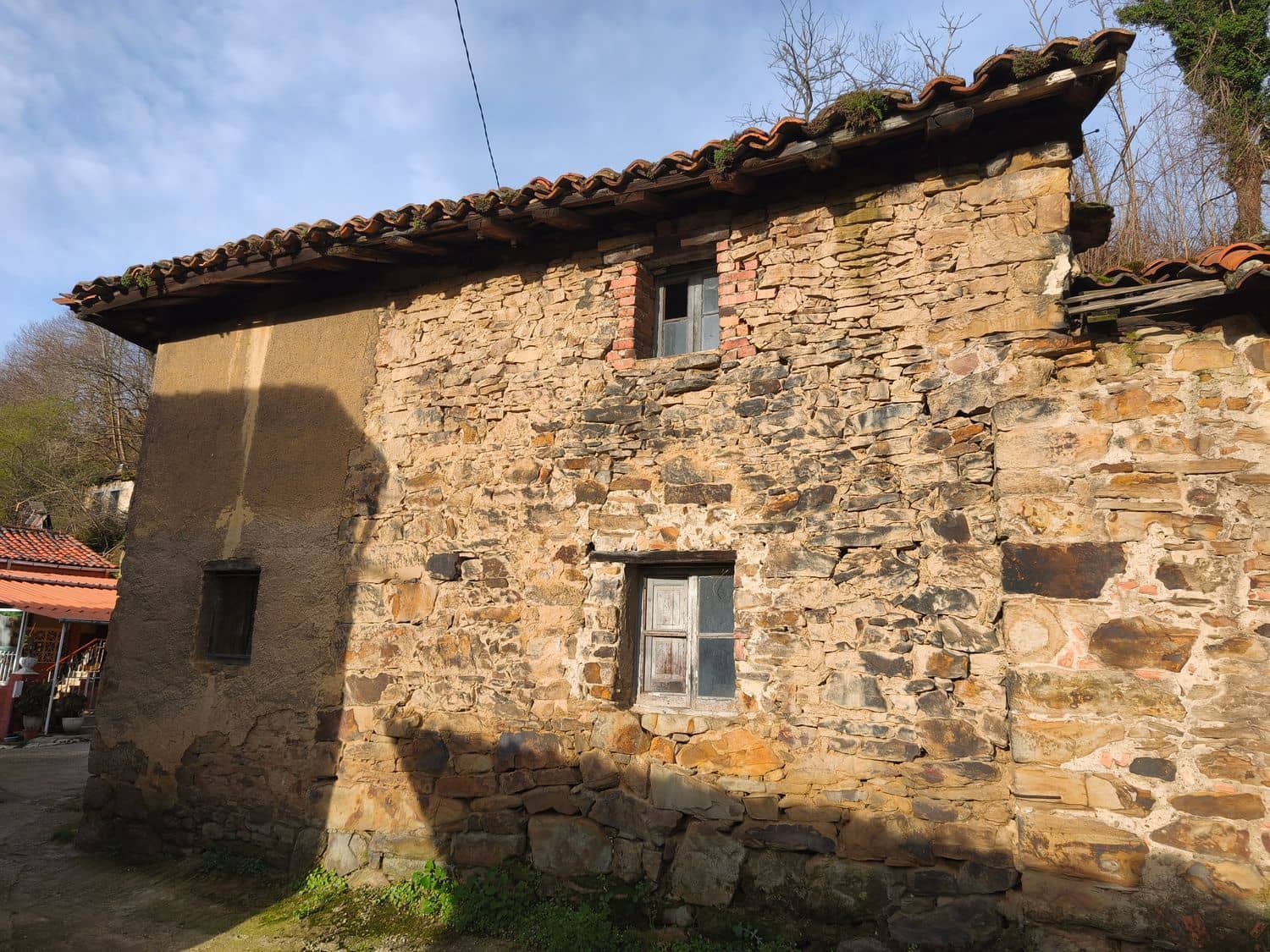 Finca/Country House for sale in San Martin del Rey Aurelio with garage - € 34,000 (Ref: 9685941)