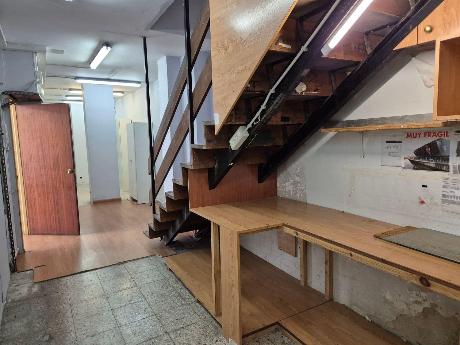 Kommersiell att hyra i Gijon - 850 € (Ref: 9685942)