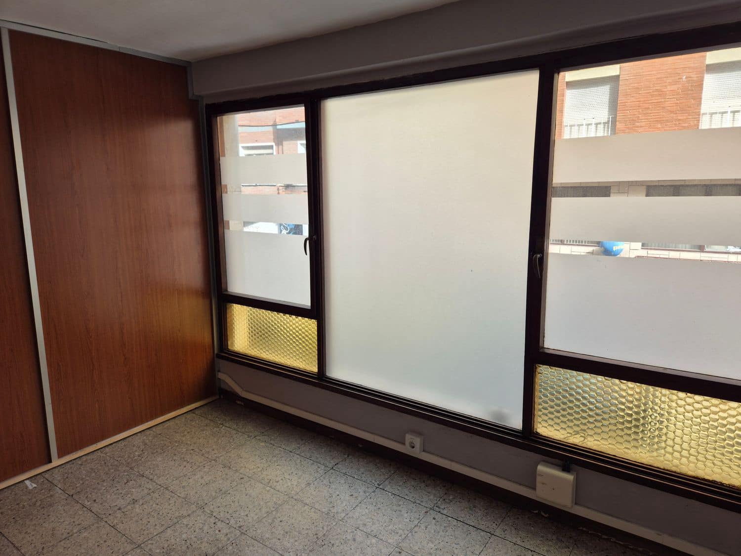 Kommersiell att hyra i Gijon - 850 € (Ref: 9685942)