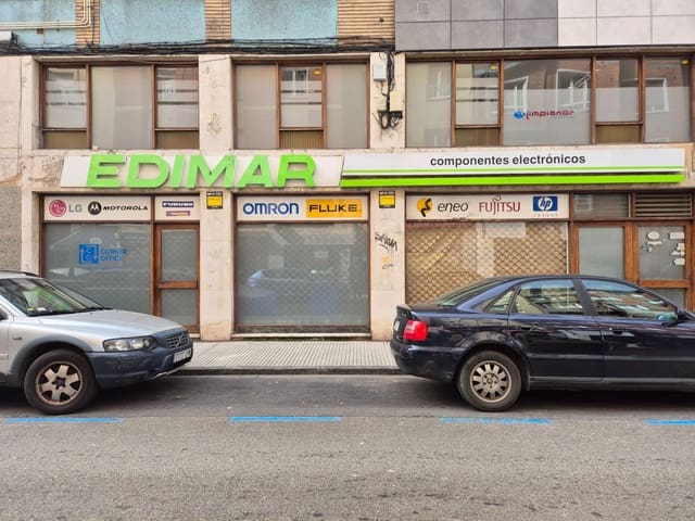 Kommersiell att hyra i Centro Urbano, Gijón - 850 € (Ref: 9685942)