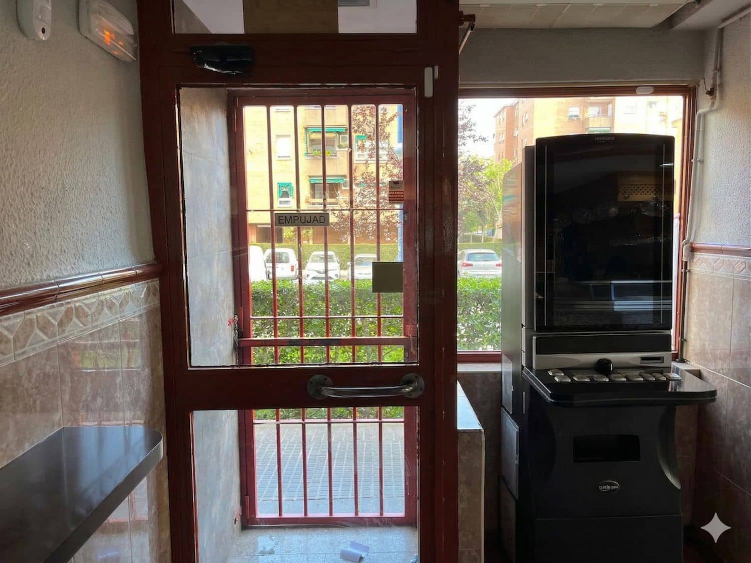 Kommersiell till salu i Leganes - 199 500 € (Ref: 9685944)