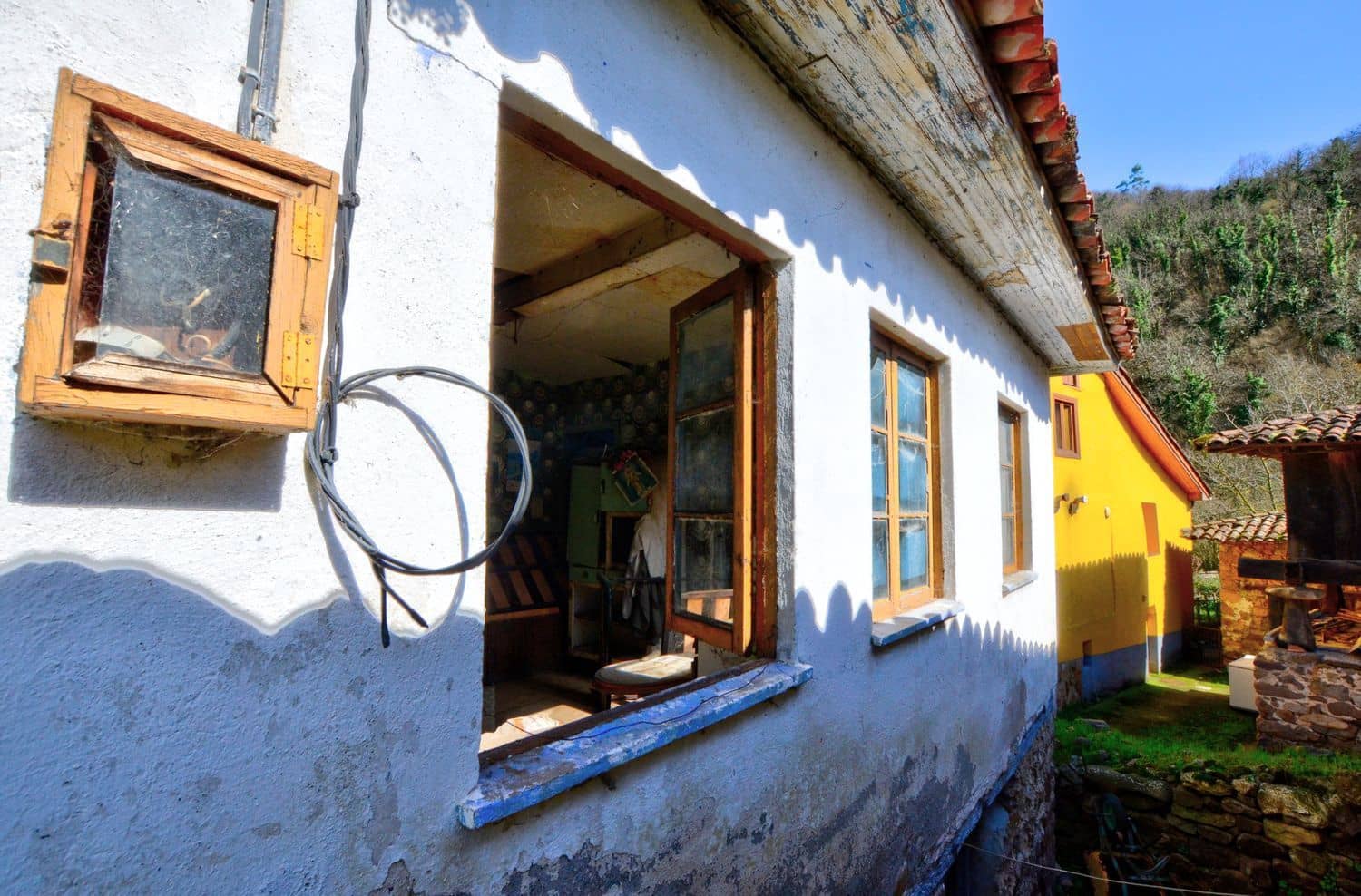2 bedroom Finca/Country House for sale in Tineo with garage - € 80,000 (Ref: 9694739)