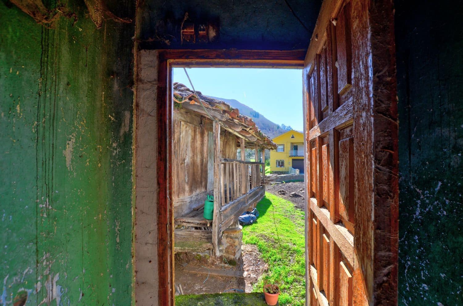 2 bedroom Finca/Country House for sale in Tineo with garage - € 80,000 (Ref: 9694739)