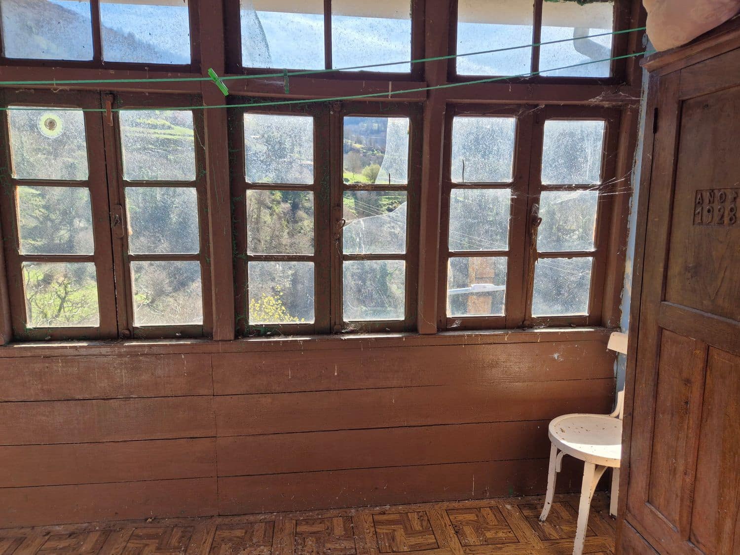 5 bedroom Finca/Country House for sale in Mieres with garage - € 32,000 (Ref: 9694740)