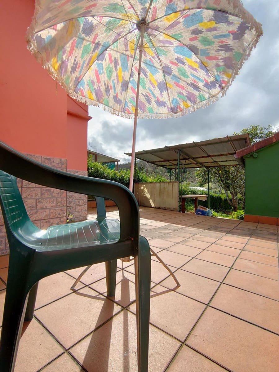 4 bedroom Finca/Country House for sale in Langreo with garage - € 62,900 (Ref: 9700381)