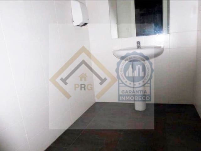 Gewerbe zu verkaufen in Altea - 300.000 € (Ref: 7998843)