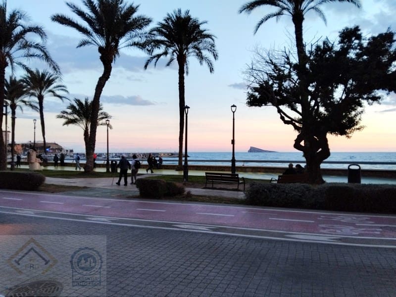 1 bedroom Apartment for sale in Benidorm - € 205,000 (Ref: 9409881)