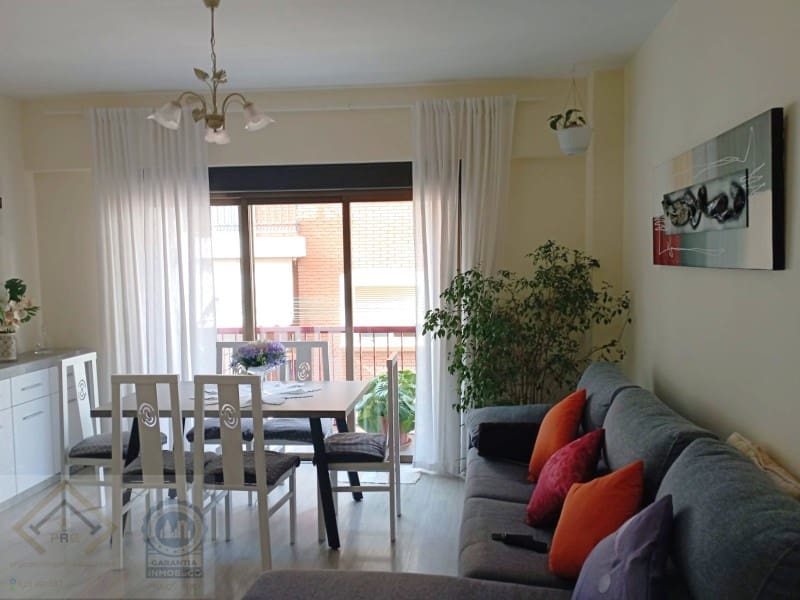 3 makuuhuone Asunto myytävänä paikassa Benidorm - 260 000 € (Ref: 9409882)