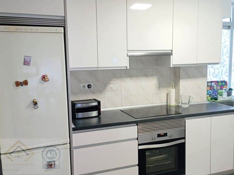 3 makuuhuone Asunto myytävänä paikassa Benidorm - 260 000 € (Ref: 9409882)