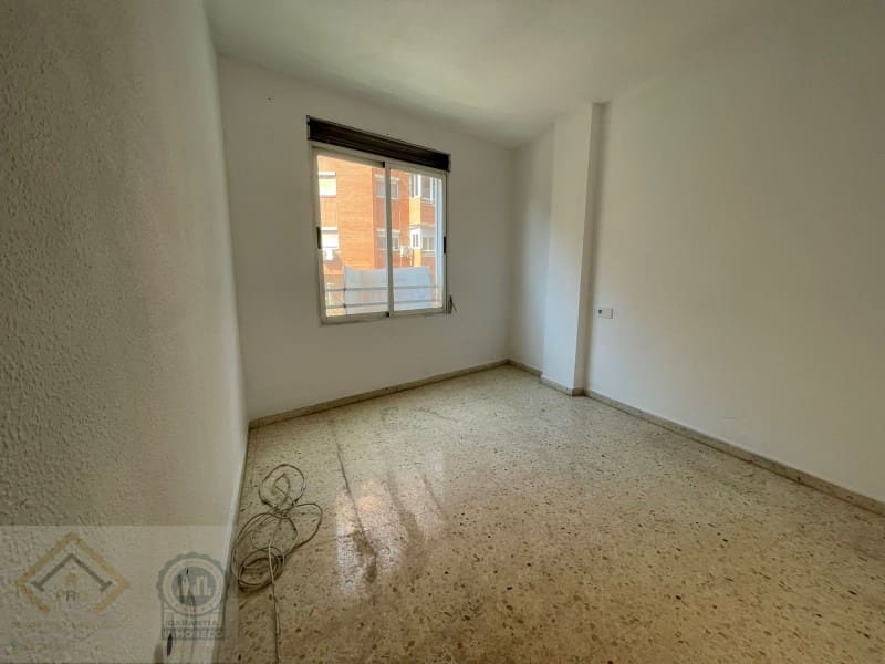 3 bedroom Apartment for sale in Benidorm with garage - € 179,000 (Ref: 9409884)