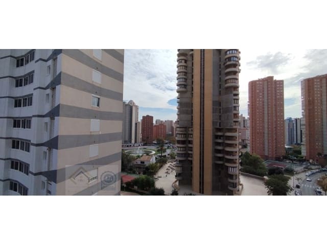 Piso de 3 habitaciones en Juzgados - Plaza de Toros, Benidorm en venta con garaje - 325.000 € (Ref: 9409886)