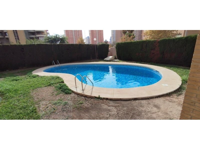 Piso de 3 habitaciones en Benidorm en venta con garaje - 325.000 € (Ref: 9409886)