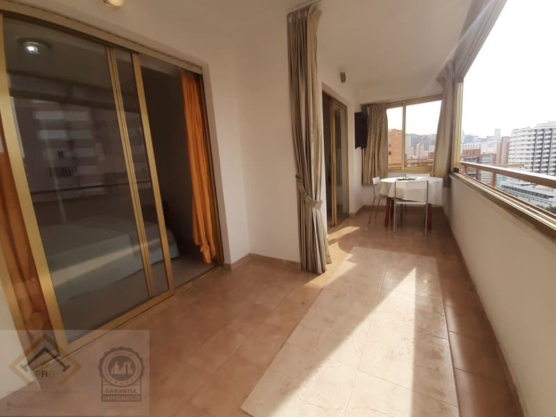 1 bedroom Apartment for sale in Benidorm with pool garage - € 198,000 (Ref: 9409888)