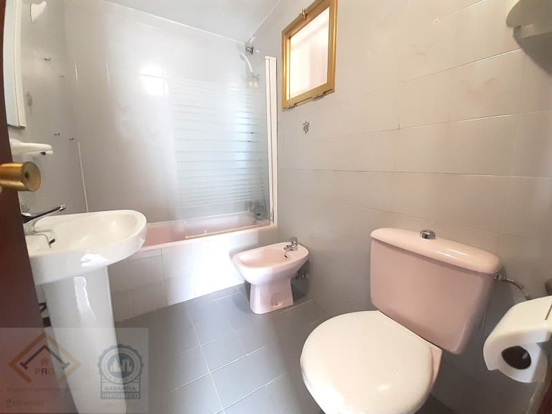 1 bedroom Apartment for sale in Benidorm with pool garage - € 198,000 (Ref: 9409888)