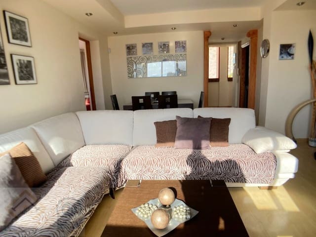 2 makuuhuone Huoneisto myytävänä paikassa Rincón Alto, Benidorm mukana uima-altaan 
autotalli - 179 000 € (Ref: 9409890)