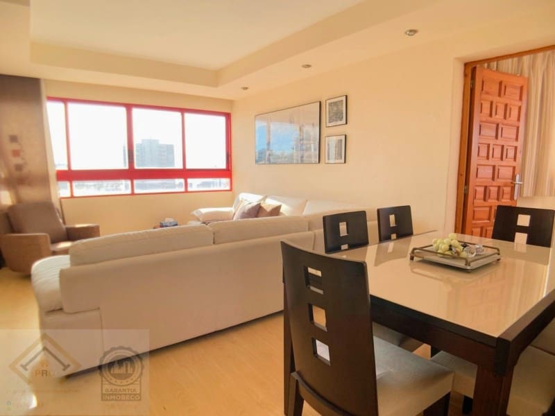 2 makuuhuone Huoneisto myytävänä paikassa Benidorm mukana uima-altaan 
autotalli - 179 000 € (Ref: 9409890)