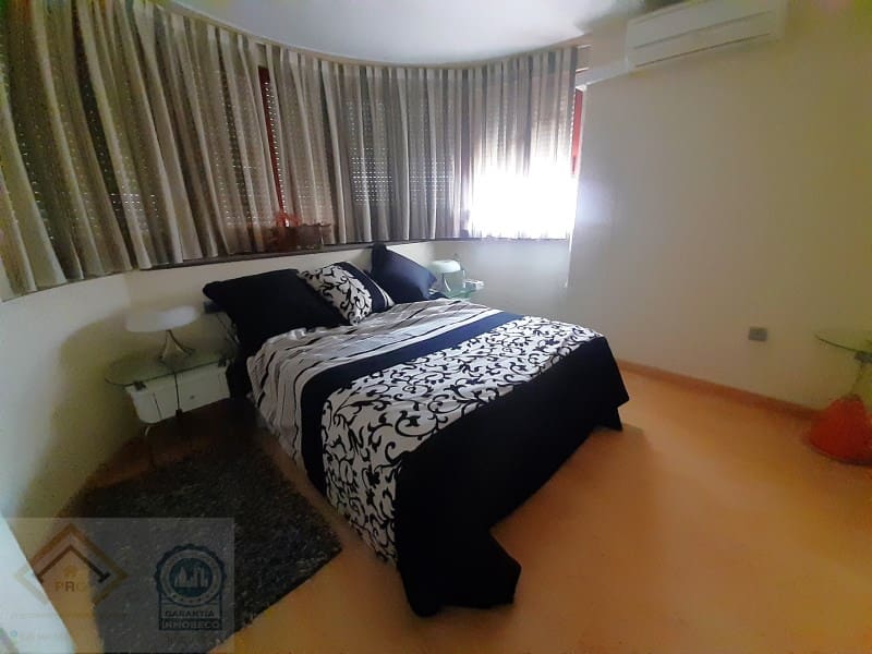 2 makuuhuone Huoneisto myytävänä paikassa Benidorm mukana uima-altaan 
autotalli - 179 000 € (Ref: 9409890)