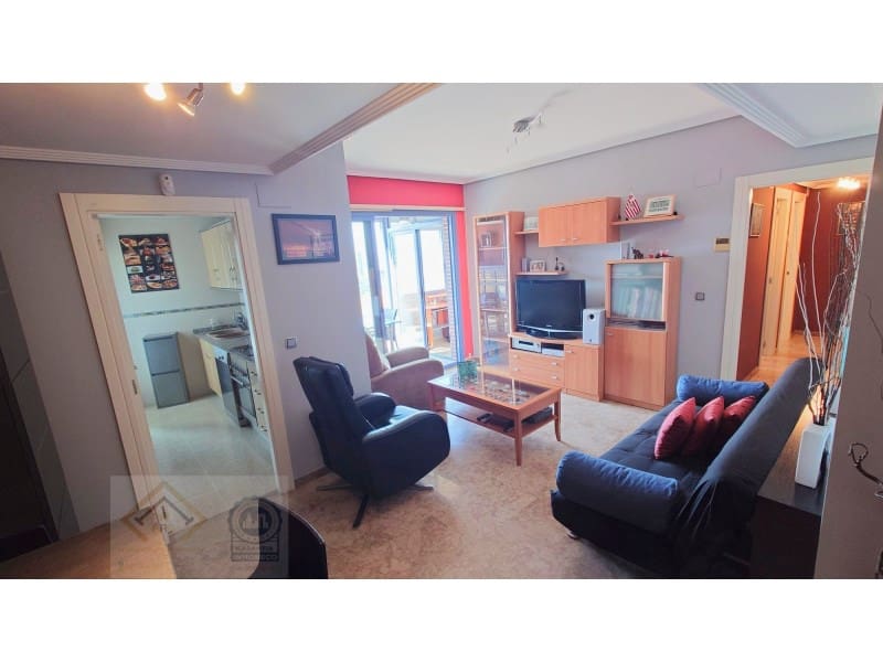 3 bedroom Flat for sale in Benidorm with pool garage - € 339,000 (Ref: 9409892)