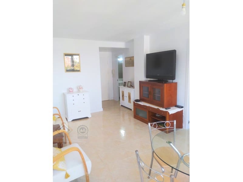 3 bedroom Flat for sale in Benidorm with pool garage - € 178,000 (Ref: 9409894)