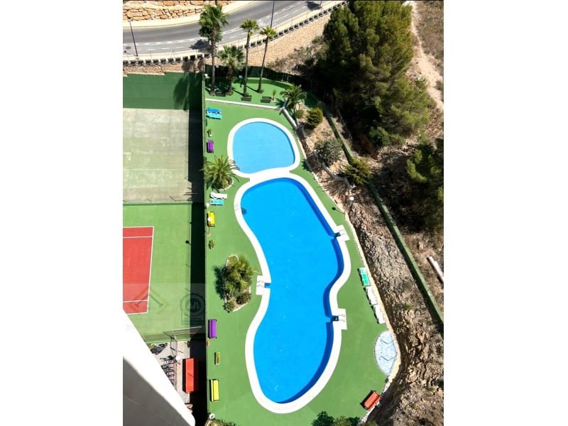 3 bedroom Flat for sale in Benidorm with pool garage - € 178,000 (Ref: 9409894)