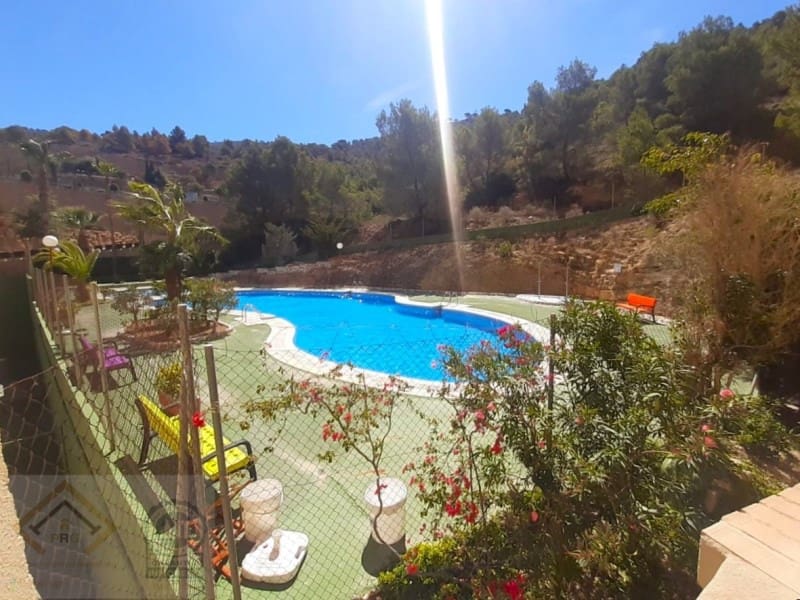 3 bedroom Flat for sale in Benidorm with pool garage - € 178,000 (Ref: 9409894)