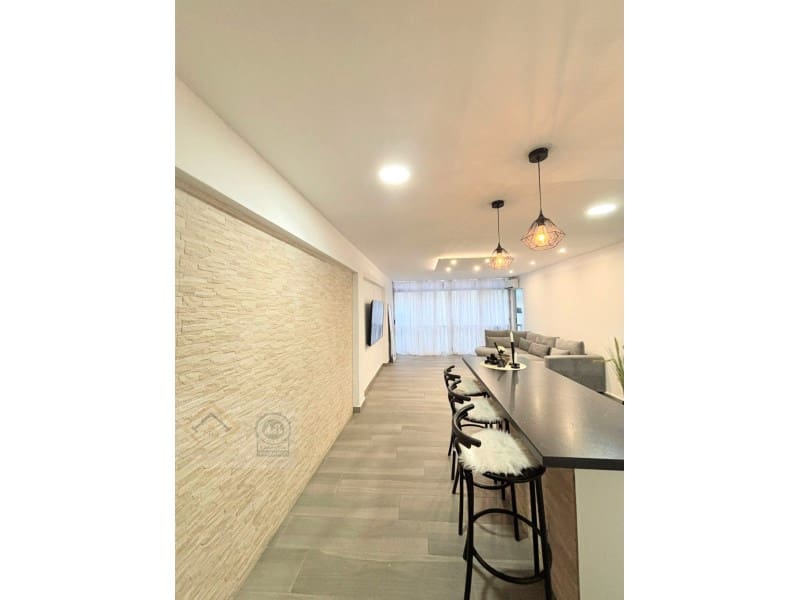 3 bedroom Flat for sale in Benidorm - € 230,000 (Ref: 9409895)