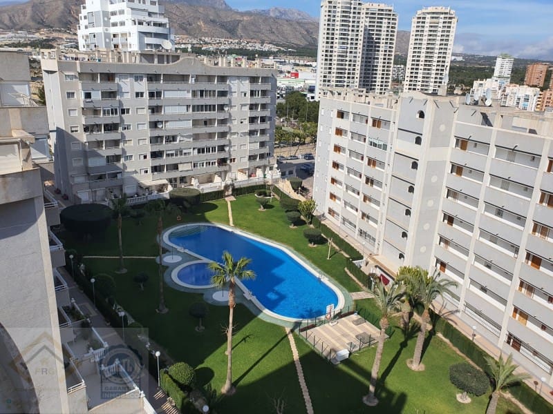 2 bedroom Apartment for sale in La Villajoyosa / Vila Joiosa with pool - € 186,000 (Ref: 9409898)