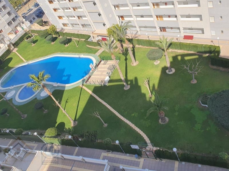 2 bedroom Apartment for sale in La Villajoyosa / Vila Joiosa with pool - € 186,000 (Ref: 9409898)