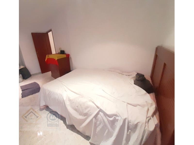 2 bedroom Flat for sale in Benidorm - € 179,000 (Ref: 9409900)