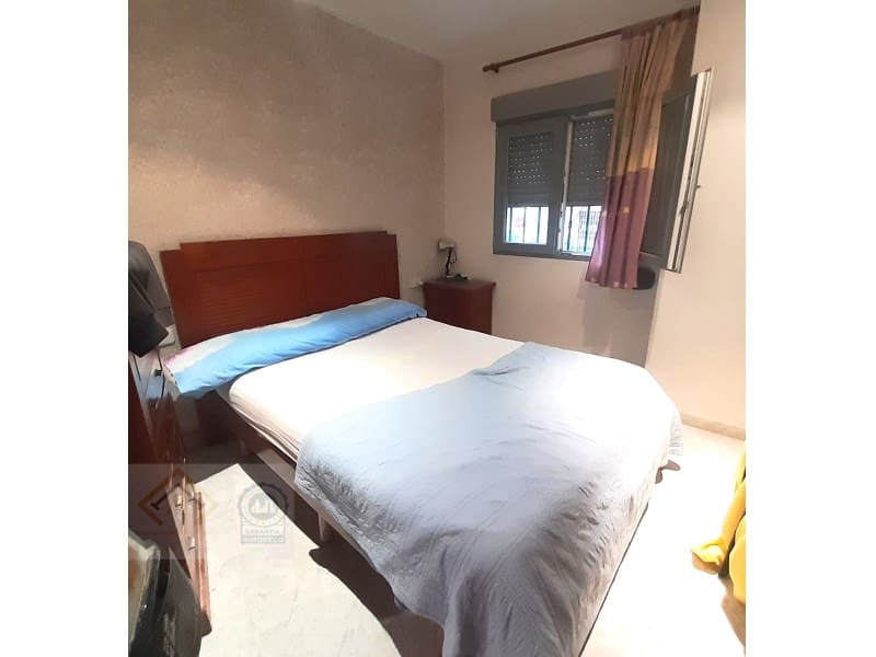 2 bedroom Flat for sale in Benidorm - € 179,000 (Ref: 9409900)