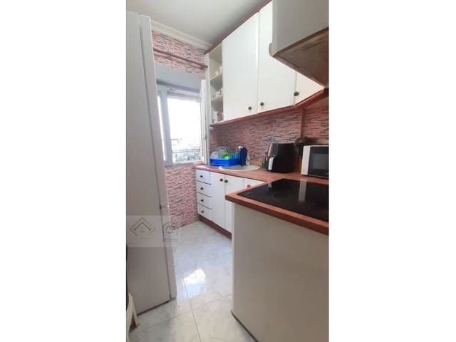 Piso de 2 habitaciones en Centro Urbano, Benidorm en venta - 179.000 € (Ref: 9409900)