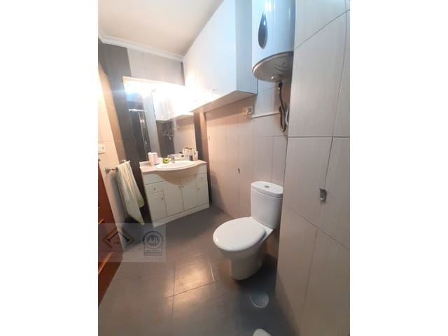 Piso de 2 habitaciones en Centro Urbano, Benidorm en venta - 179.000 € (Ref: 9409900)