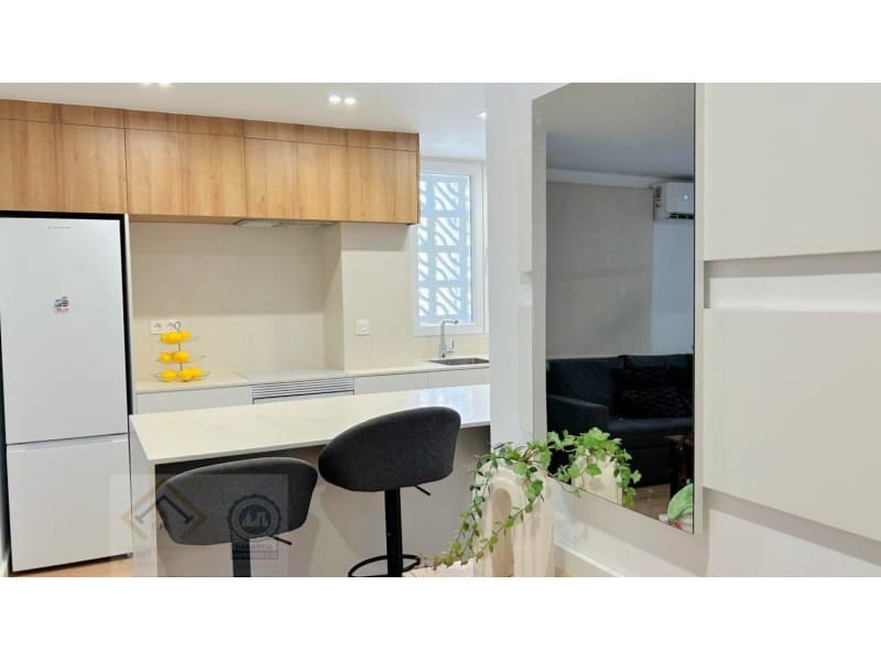 2 bedroom Flat for sale in Benidorm with garage - € 262,000 (Ref: 9409902)