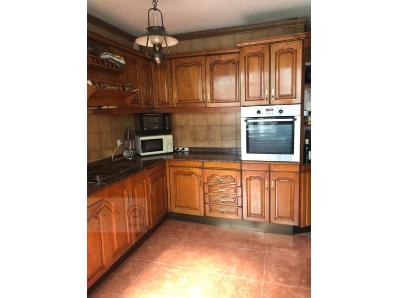 2 bedroom Flat for sale in Benidorm - € 399,000 (Ref: 9409904)