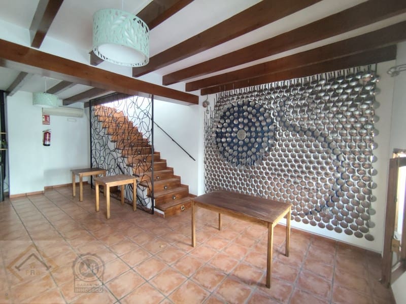 Restaurant/Bar for sale in Altea - € 370,000 (Ref: 9409907)