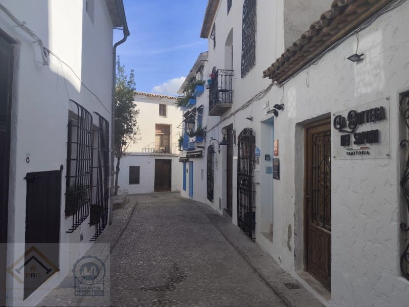 Restaurant/Bar for sale in Altea - € 370,000 (Ref: 9409907)