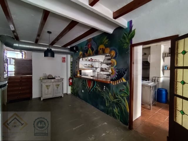 Restaurant/Bar for sale in Altea - € 370,000 (Ref: 9409907)